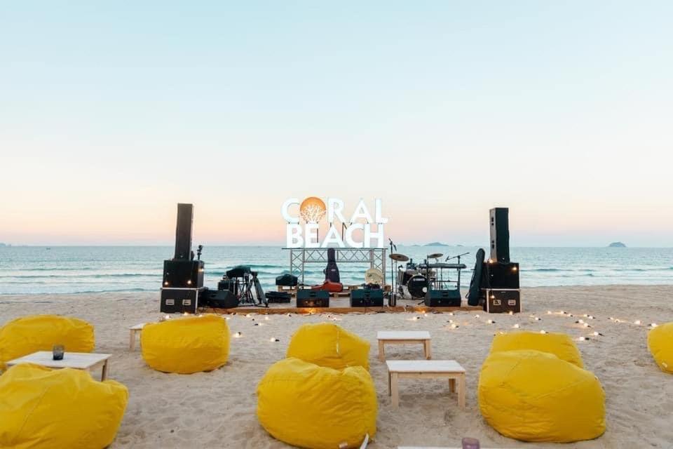 Rosemary Home At Bai Dai Beach Nha Trang - Seaview Condo Near Int'T Cam Ranh Airport Esterno foto